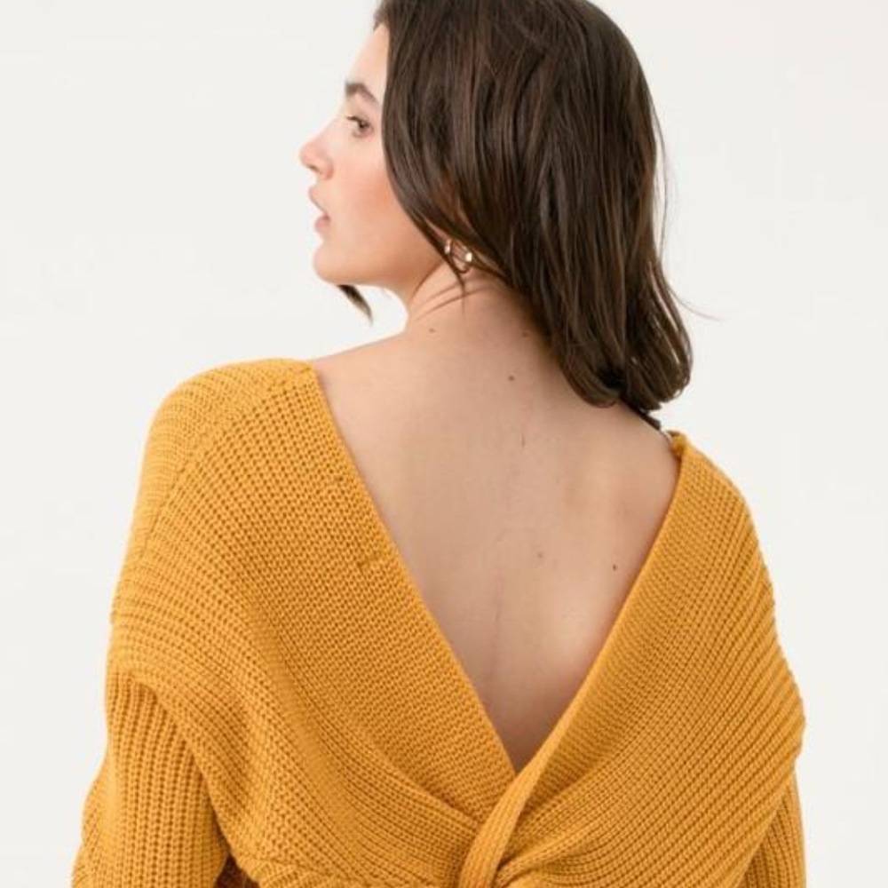 Mustard V-Neck Twisted Back Oversized Sweater - Picture 4 of 7